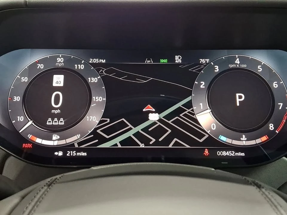 2025 Land Rover Range Rover L460 - Image 12 of 15
