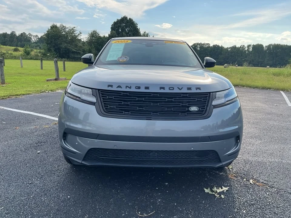 2025 Land Rover Range Rover Velar - Image 2 of 20