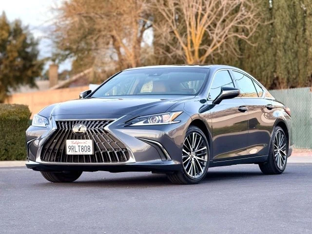 2025 Lexus ES 7th Gen - Image 4 of 21