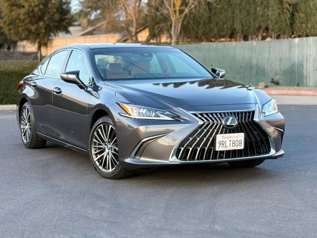 2025 Lexus ES 7th Gen - Image 8 of 21