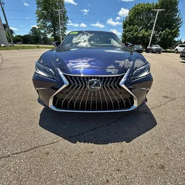 2025 Lexus ES 350 Ultra Luxury