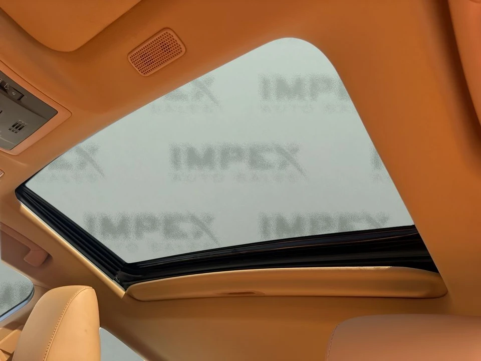 2025 Lexus ES 7th Gen - Image 12 of 21
