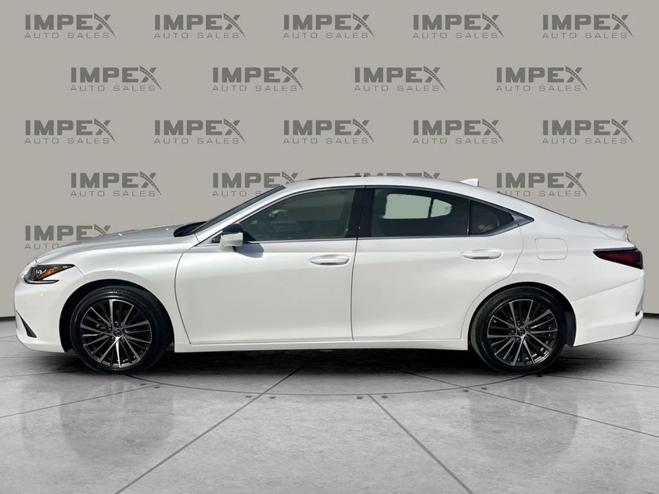 2025 Lexus ES 7th Gen - Image 2 of 12