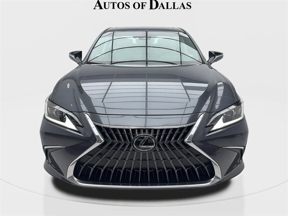 2025 Lexus ES 7th Gen - Image 4 of 12