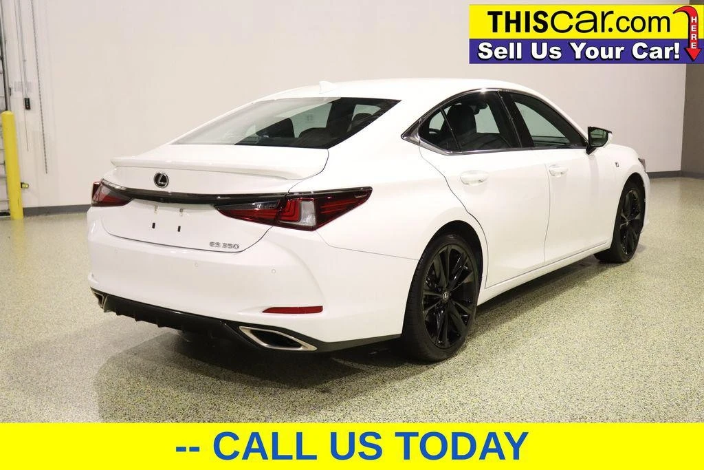 2025 Lexus ES 7th Gen - Image 9 of 21