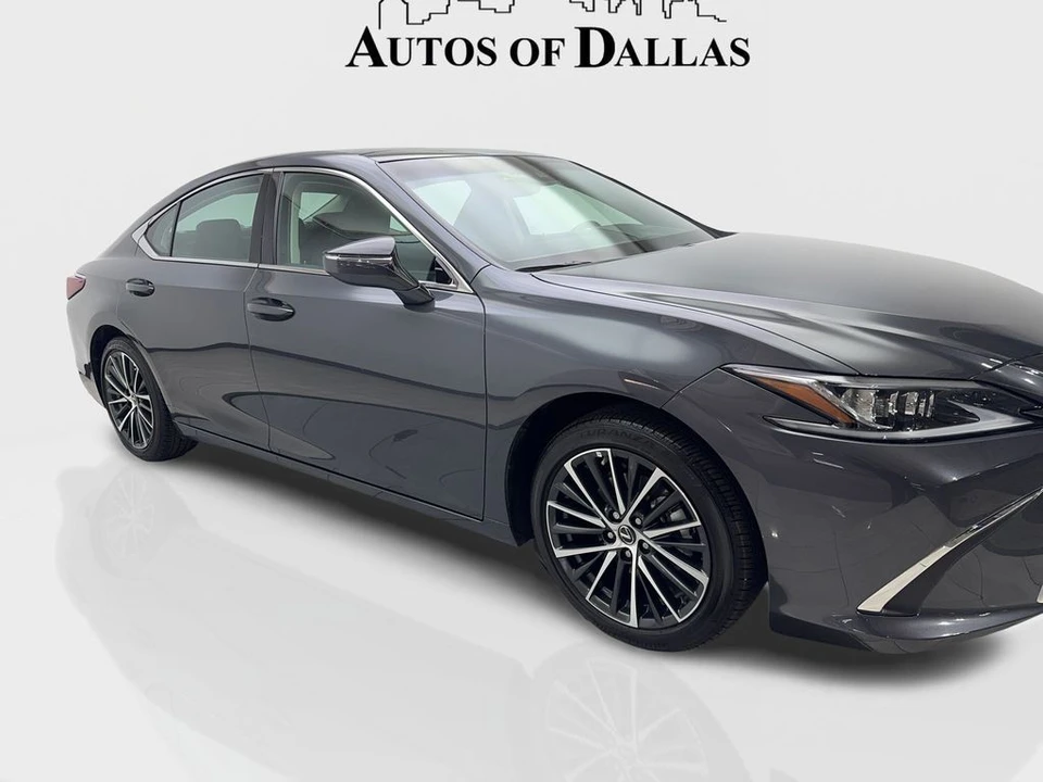 2025 Lexus ES 7th Gen - Image 12 of 21