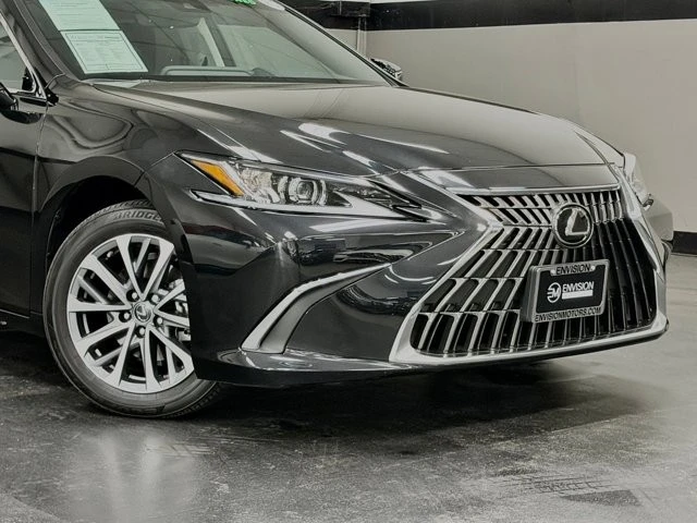 2025 Lexus ES 7th Gen - Image 3 of 21