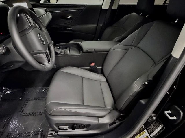 2025 Lexus ES 7th Gen - Image 21 of 21
