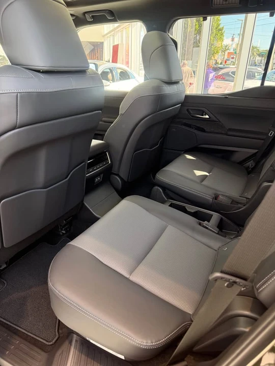 2025 Lexus GX 3rd Gen - Image 10 of 10