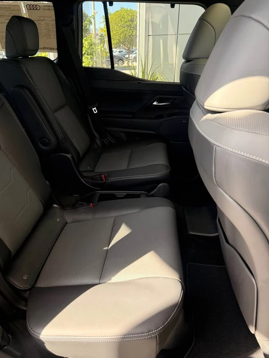 2025 Lexus GX 3rd Gen - Image 4 of 10