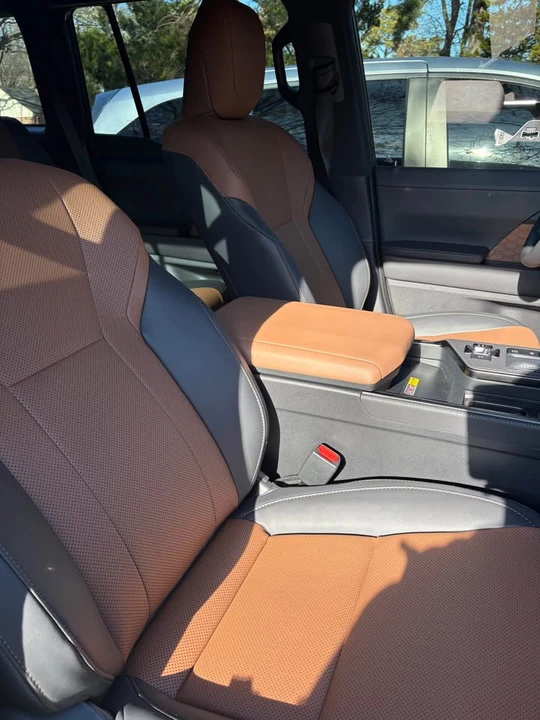 2025 Lexus GX 3rd Gen - Image 3 of 7