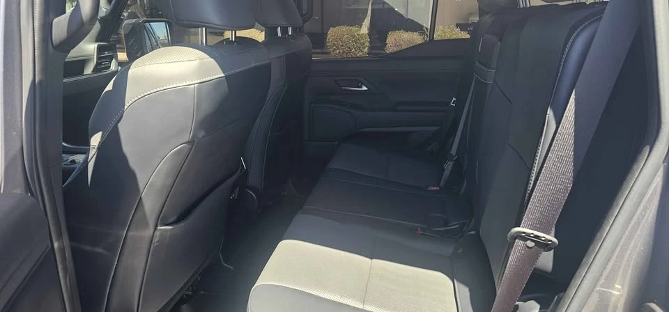 2025 Lexus GX 3rd Gen - Image 7 of 8