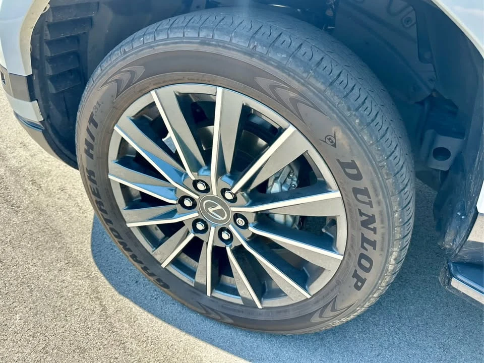 2025 Lexus GX 3rd Gen - Image 8 of 16