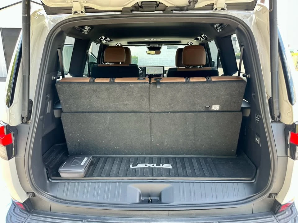 2025 Lexus GX 3rd Gen - Image 14 of 16
