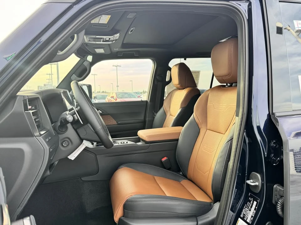 2025 Lexus GX 3rd Gen - Image 3 of 4