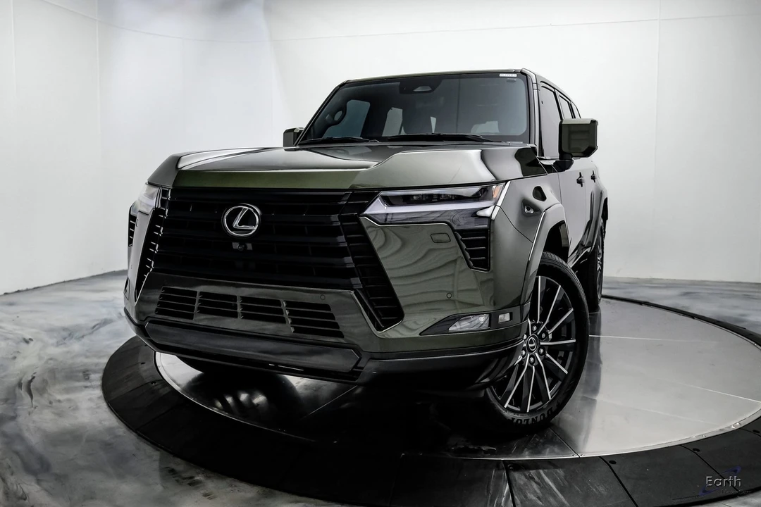 2025 Lexus GX 3rd Gen - Image 3 of 12