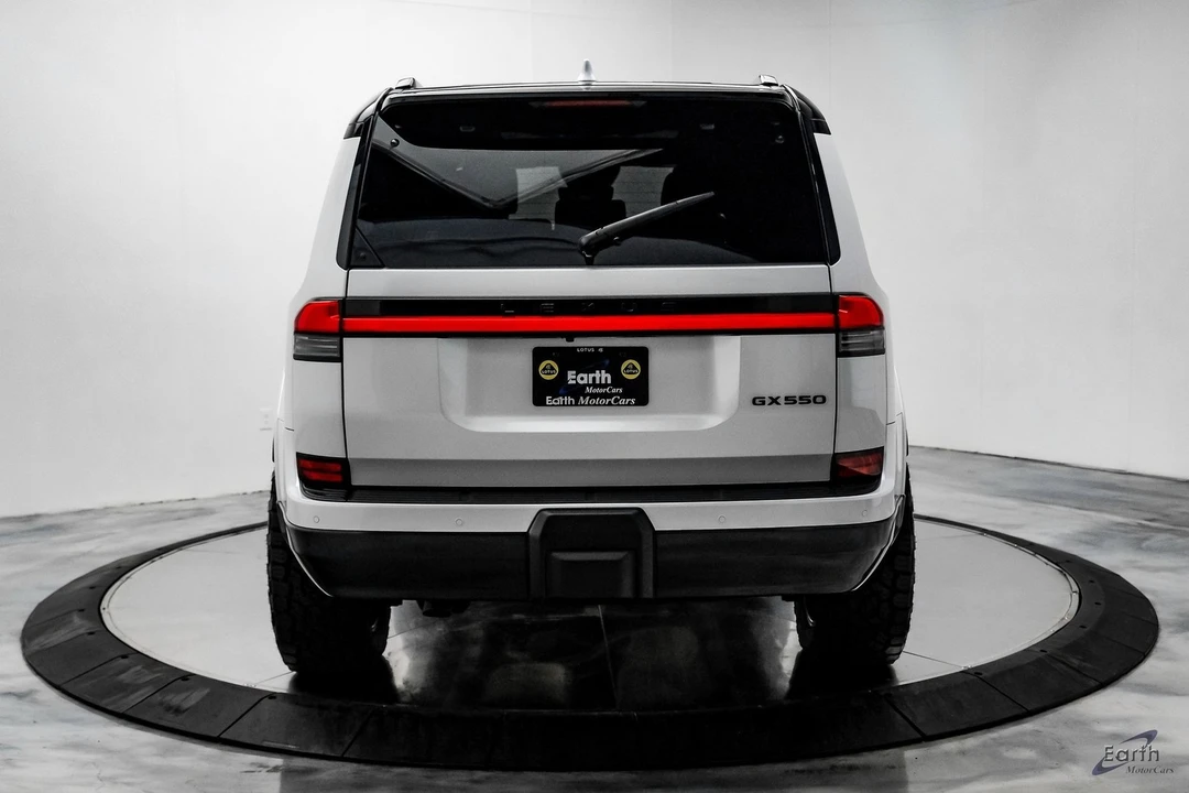 2025 Lexus GX 3rd Gen - Image 11 of 12