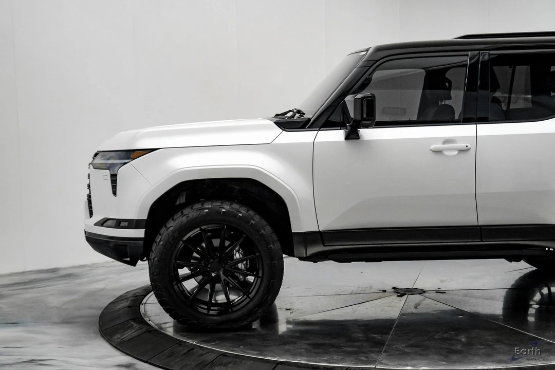 2025 Lexus GX 3rd Gen - Image 6 of 12