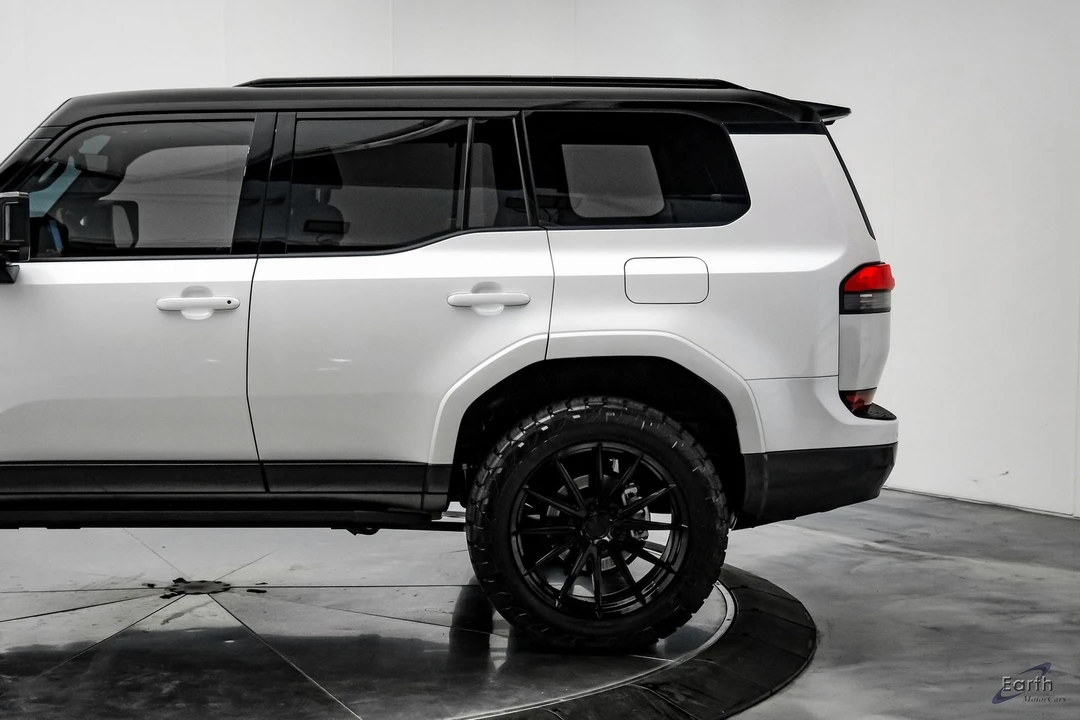 2025 Lexus GX 3rd Gen - Image 7 of 12