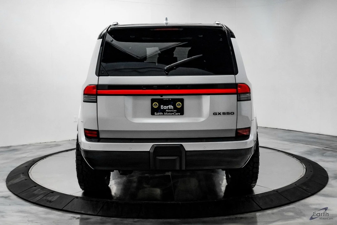 2025 Lexus GX 3rd Gen - Image 11 of 12