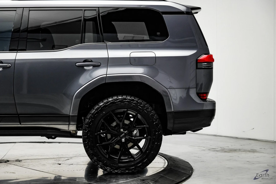 2025 Lexus GX 3rd Gen - Image 7 of 12