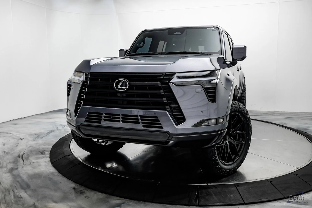 2025 Lexus GX 3rd Gen - Image 3 of 12