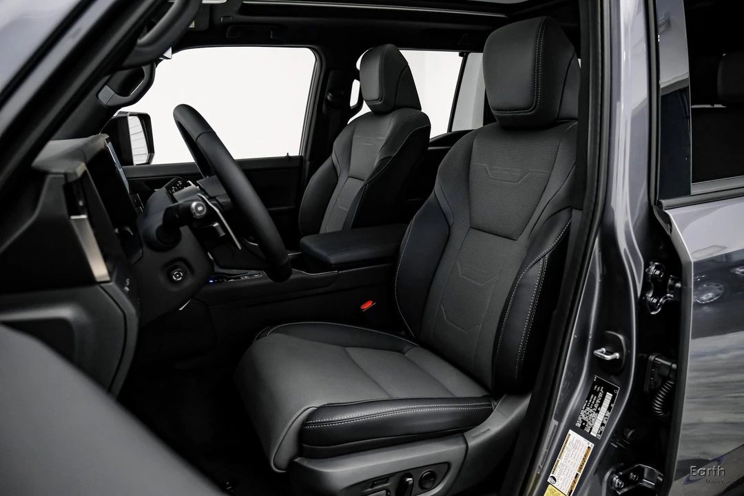 2025 Lexus GX 3rd Gen - Image 9 of 12