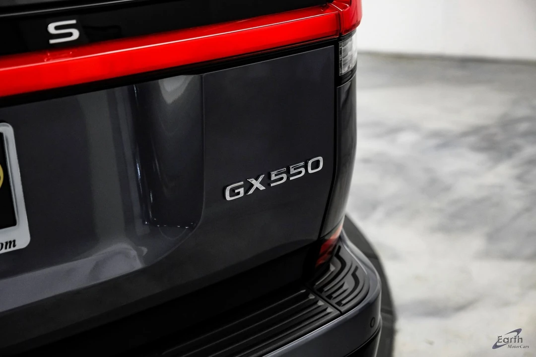 2025 Lexus GX 3rd Gen - Image 3 of 12