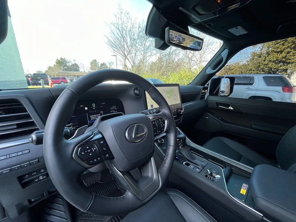 2025 Lexus GX 3rd Gen - Image 11 of 12