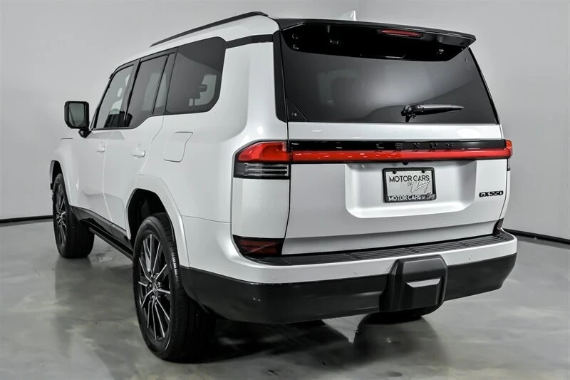 2025 Lexus GX 3rd Gen - Image 10 of 21