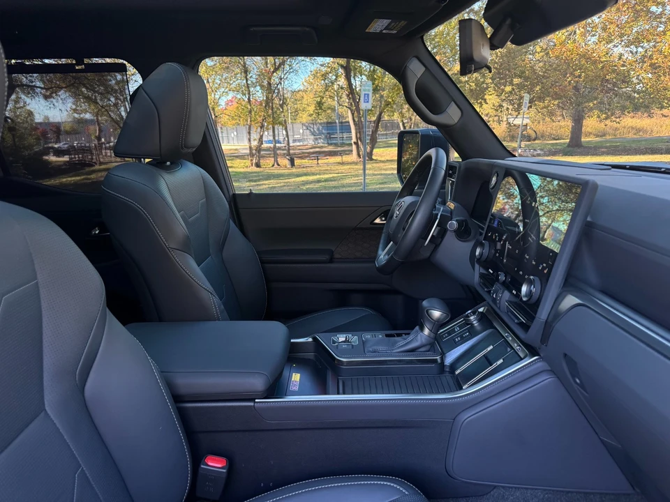 2025 Lexus GX 2nd Gen - Image 18 of 21