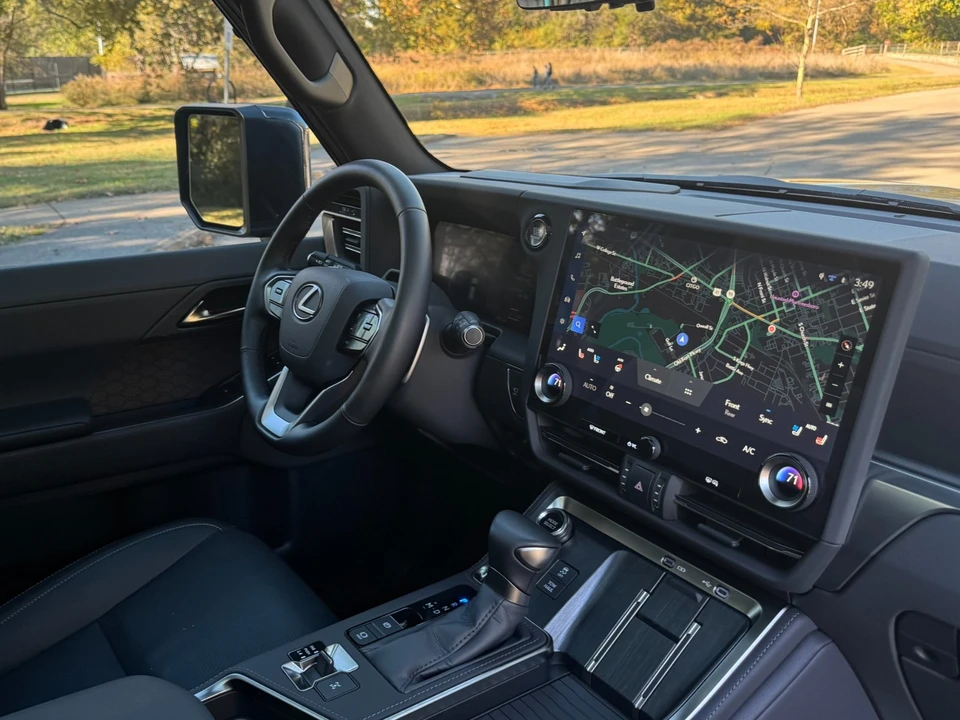 2025 Lexus GX 2nd Gen - Image 17 of 21