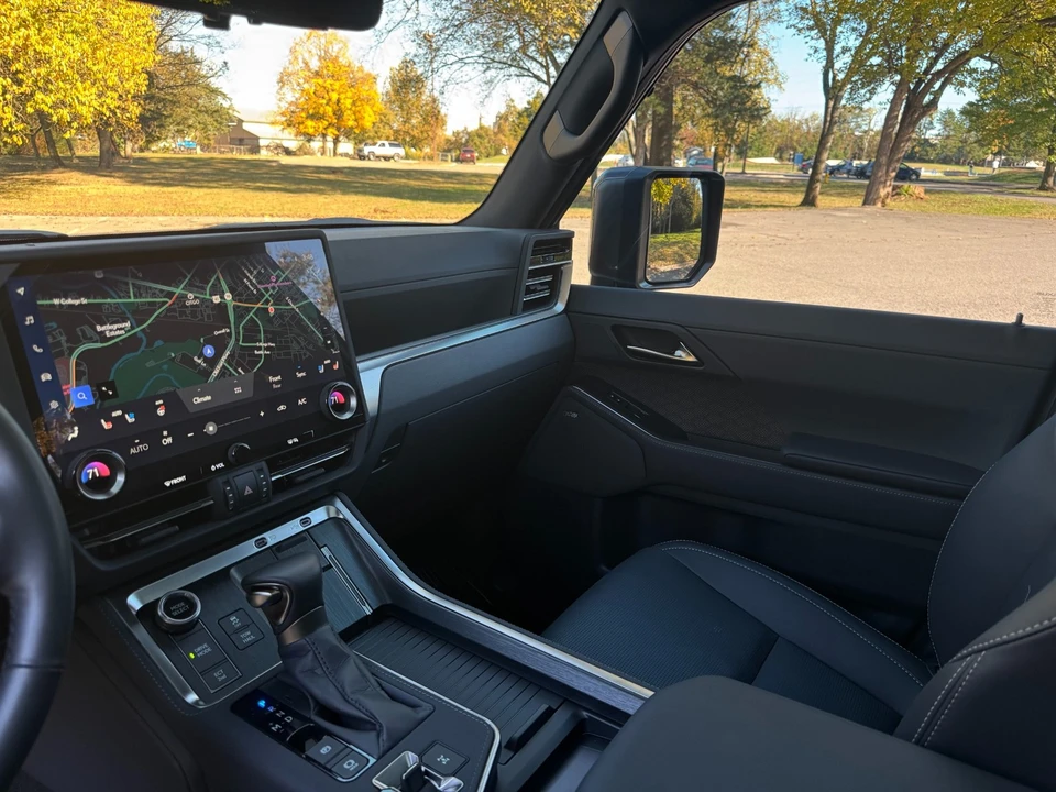 2025 Lexus GX 2nd Gen - Image 10 of 12