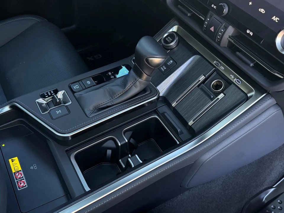 2025 Lexus GX 2nd Gen - Image 20 of 21