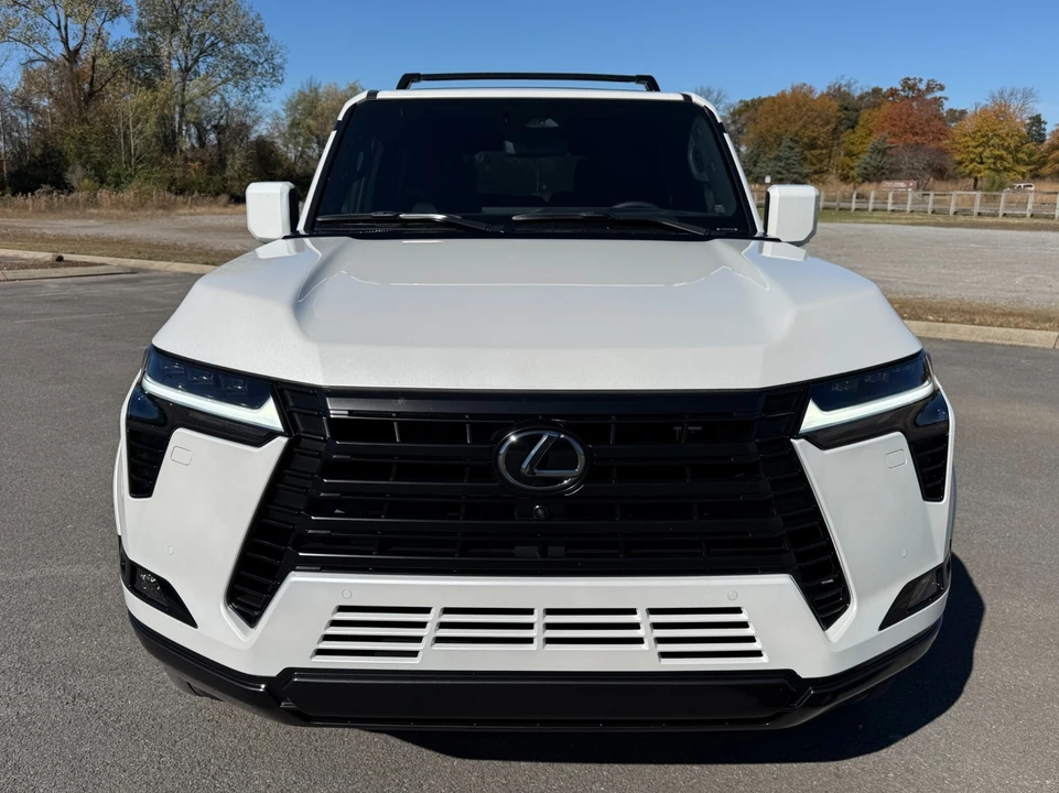 2025 Lexus GX 3rd Gen - Image 5 of 12