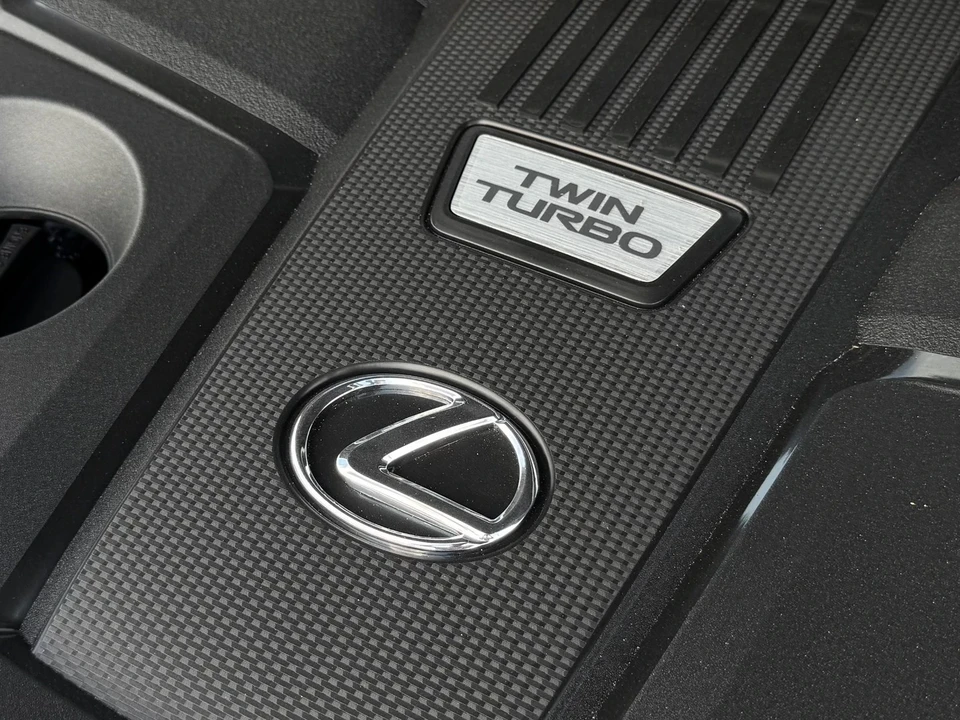 2025 Lexus GX 3rd Gen - Image 10 of 12