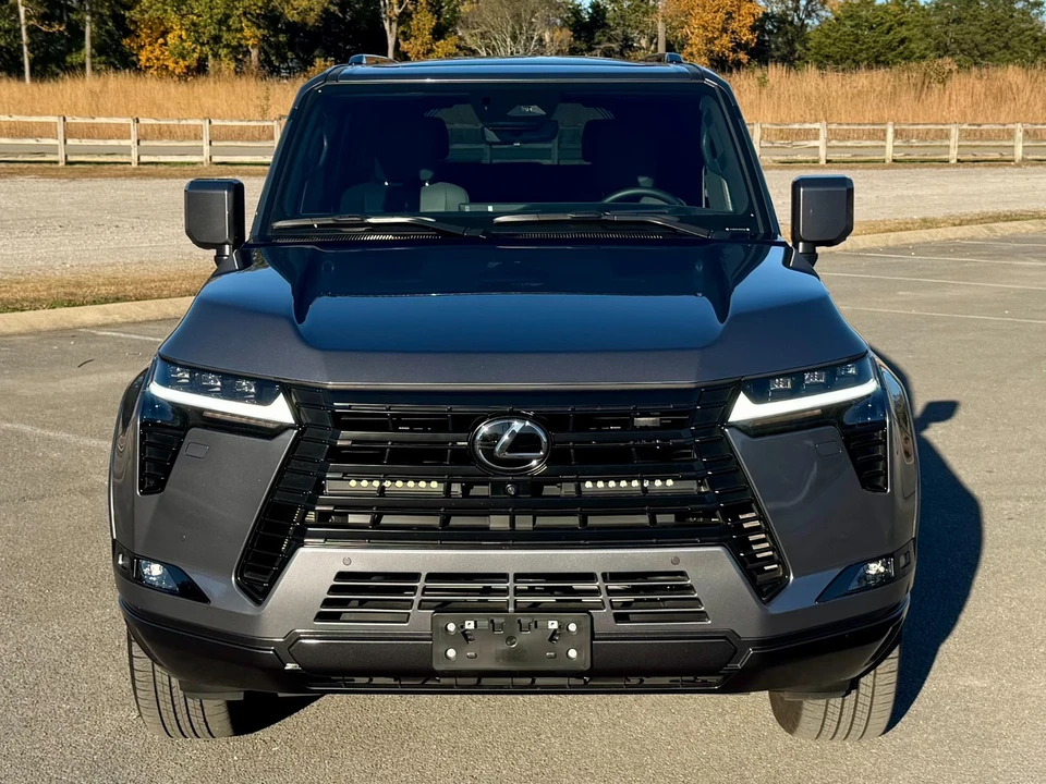 2025 Lexus GX 3rd Gen - Image 2 of 12