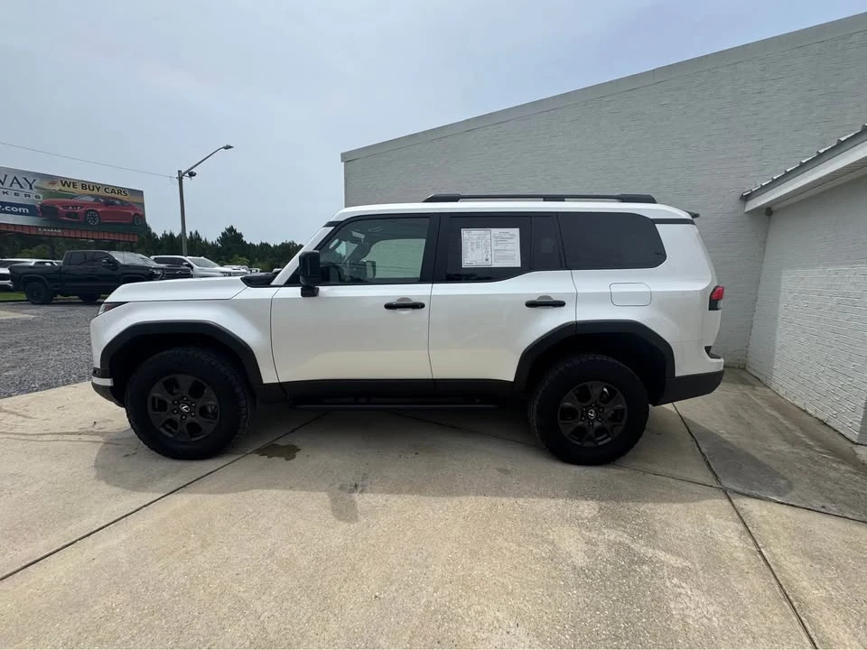 2025 Lexus GX 3rd Gen - Image 2 of 20