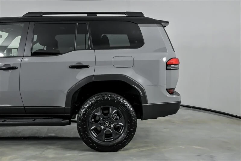 2025 Lexus GX 3rd Gen - Image 9 of 21