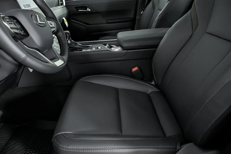2025 Lexus GX 3rd Gen - Image 20 of 21