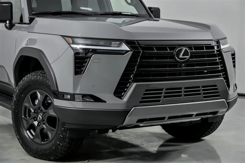2025 Lexus GX 3rd Gen - Image 3 of 12