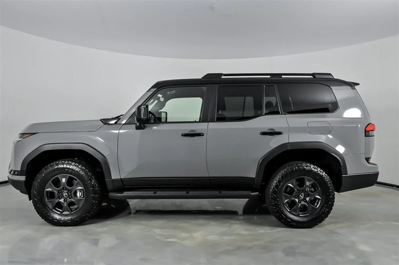2025 Lexus GX 3rd Gen - Image 8 of 21
