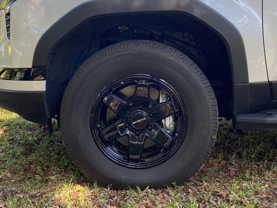 2025 Lexus GX 3rd Gen - Image 18 of 31