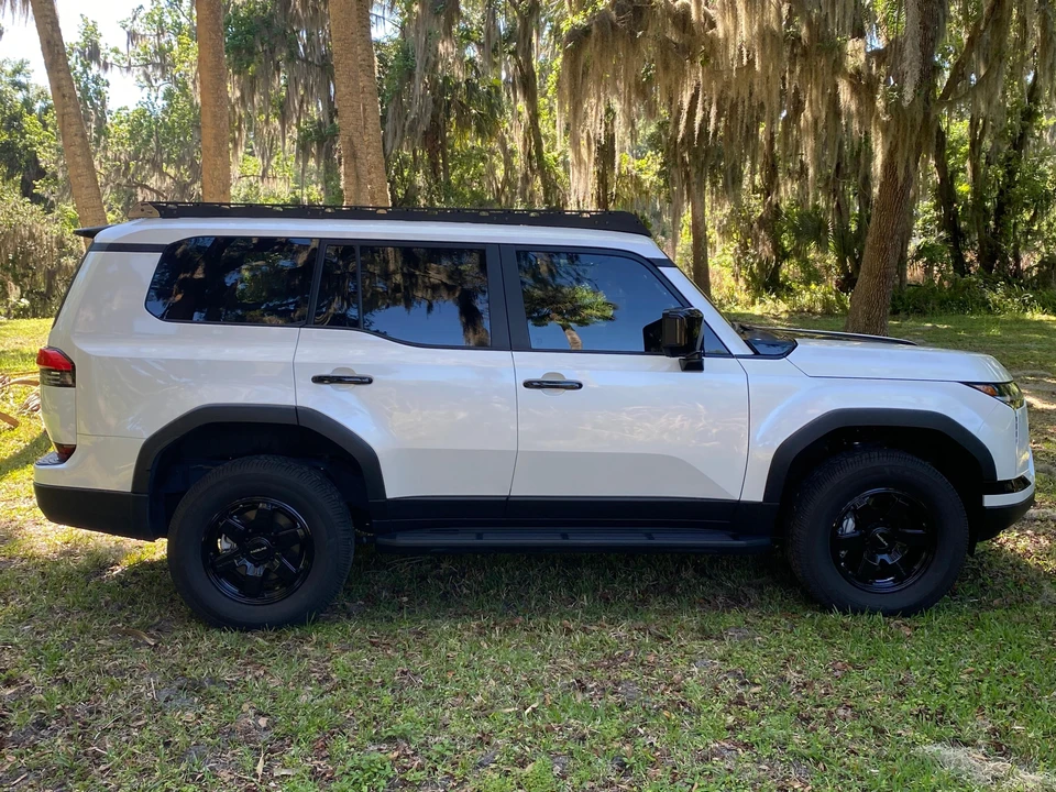 2025 Lexus GX 3rd Gen - Image 12 of 31