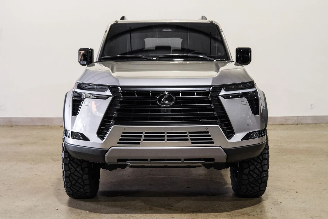 2025 Lexus GX 3rd Gen - Image 2 of 12