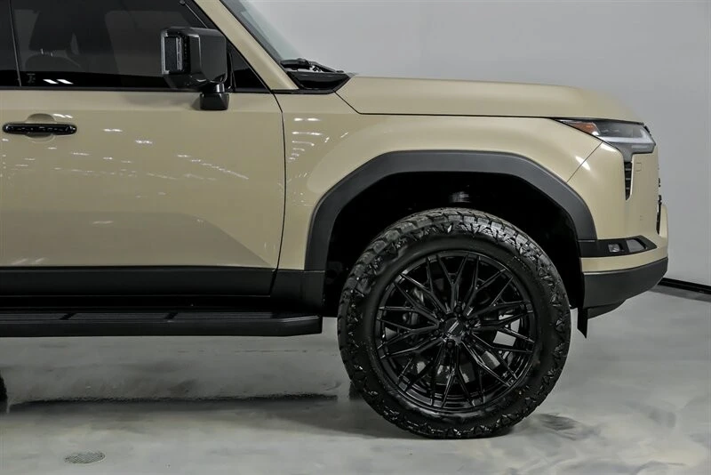 2025 Lexus GX 3rd Gen - Image 15 of 21
