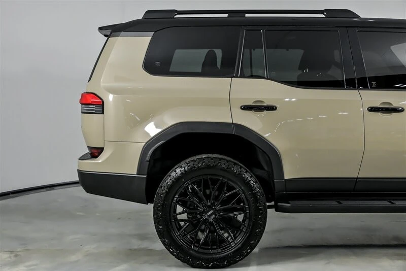 2025 Lexus GX 3rd Gen - Image 13 of 21