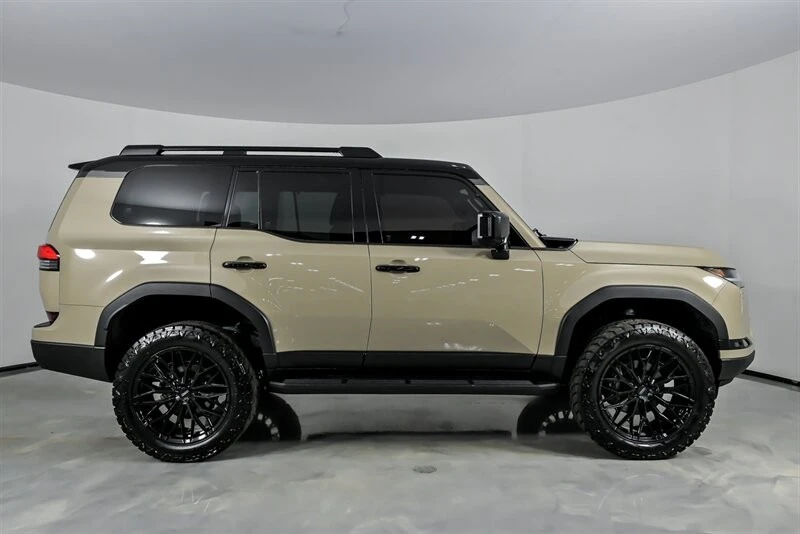 2025 Lexus GX 3rd Gen - Image 14 of 21
