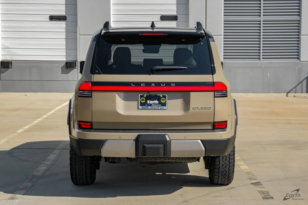 2025 Lexus GX 3rd Gen - Image 11 of 12