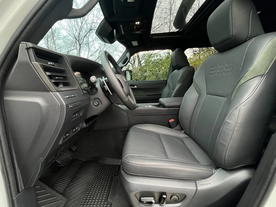 2025 Lexus GX 3rd Gen - Image 9 of 21